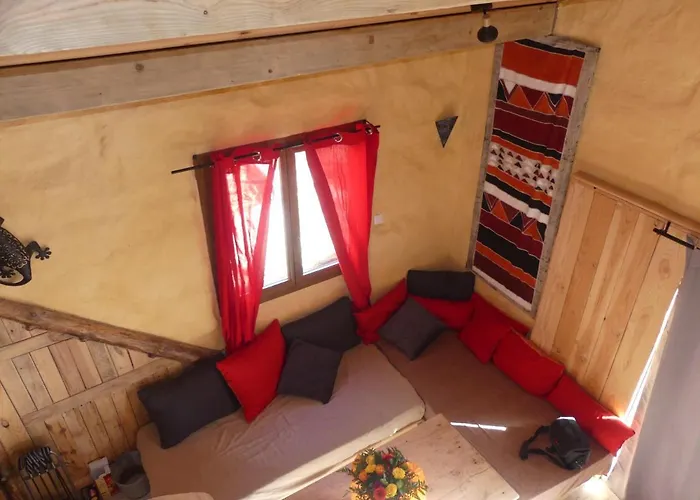 Unique Et Piscine Privative Dans Un écrin De Verdure