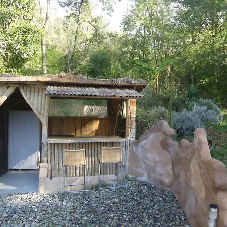 Unique Et Piscine Privative Dans Un Ecrin De Verdure *