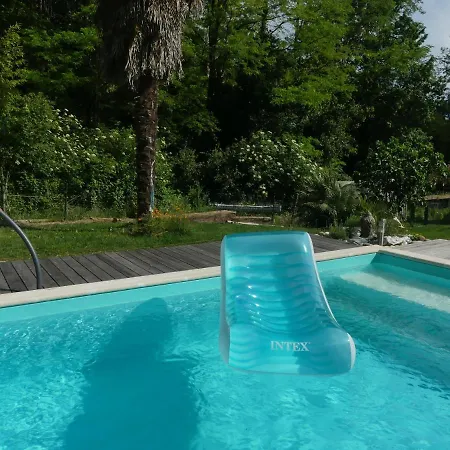 Holiday home Unique Et Piscine Privative Dans Un Ecrin De Verdure Calmont (Haute-Garonne)