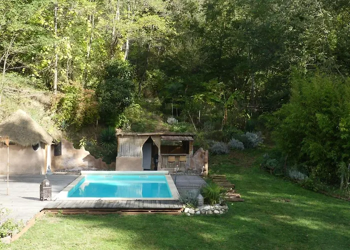 Semesterbostad Unique Et Piscine Privative Dans Un Ecrin De Verdure